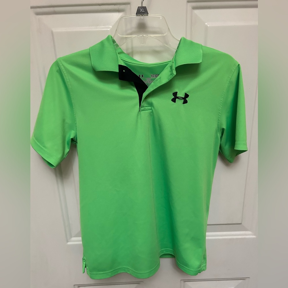 Under Armour size large youth
